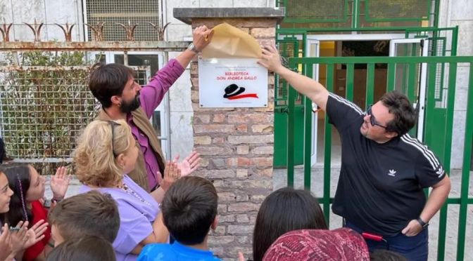 Amedeo Ciaccheri inaugura a Tormarancia una biblioteca intitolata a Don Gallo